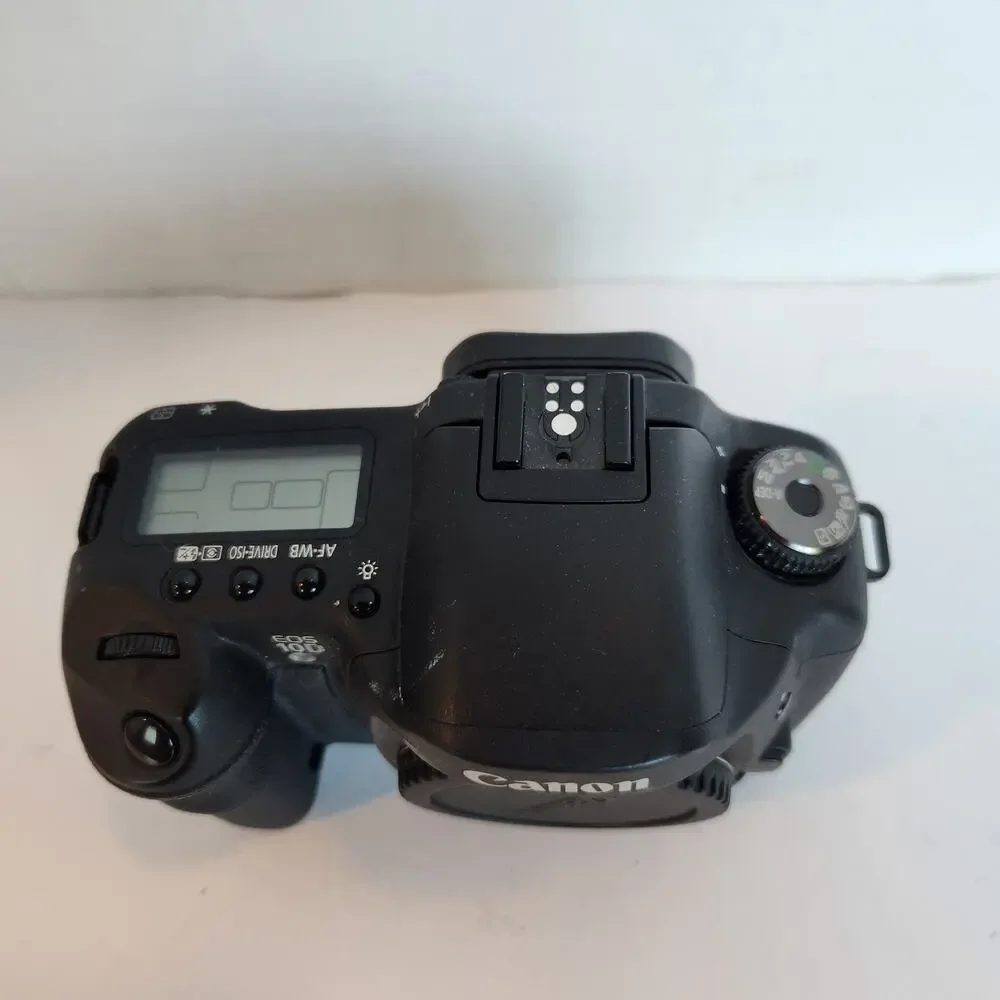 Canon EOS 10D 6.3MP Digital SLR Camera - Black (Body Only) Untested
